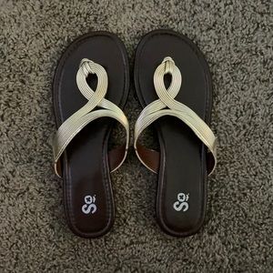 SO sandals, size 6